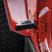 Load image into Gallery viewer, 2018-2019 Jeep Wrangler JL Jeep Foot Pegs With U.S. Flag
